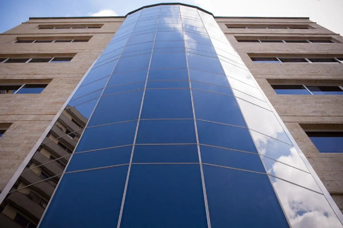 Hotel Cuarta Avenida Suites Caracas