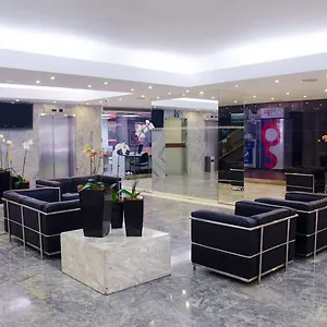 4* Hotel Paseo De Mercedes
